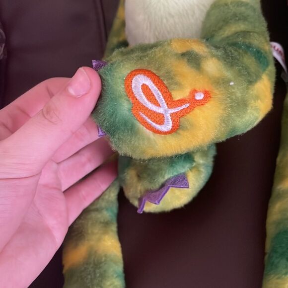 Aurora Dragon Plush Velcro hands - Picture 3 of 5